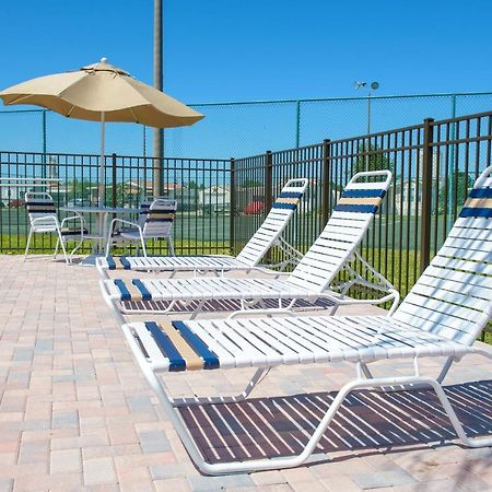 Majestic Oaks Rv Resort Zephyrhills Exteriör bild